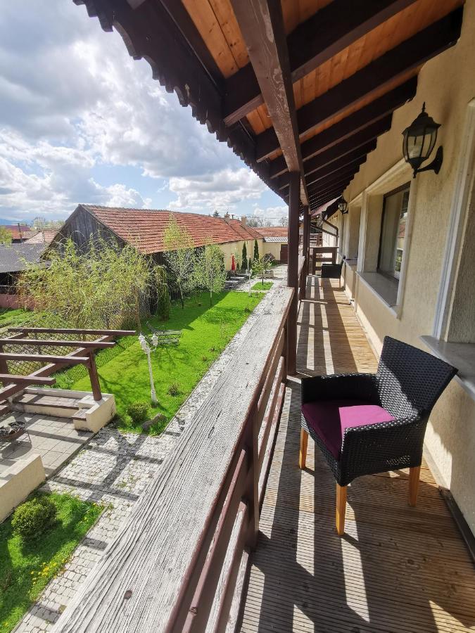 Pensiunea Casa Moga Bucium  Buitenkant foto